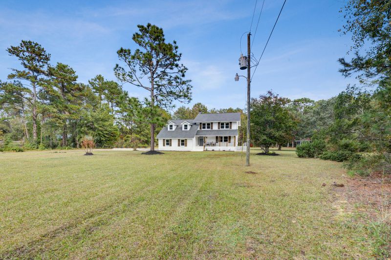 802 Thurgood Rd, Goose Creek, SC 29445