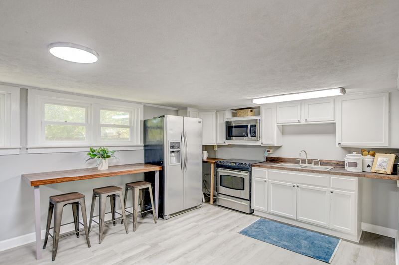 102 Newington Rd, Summerville, SC 29485