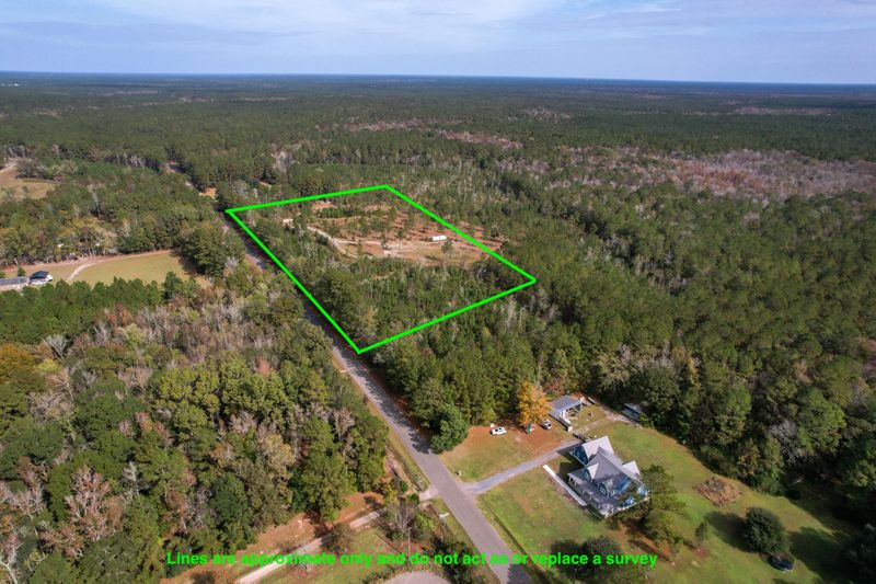318 Azalee Oaks Way, Bonneau, SC 29431