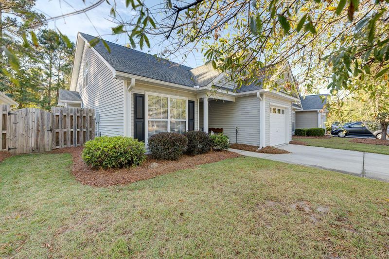 9294 Ayscough Rd, Summerville, SC 29485