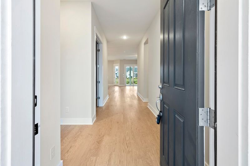 1612 Bloom St, Mount Pleasant, SC 29466