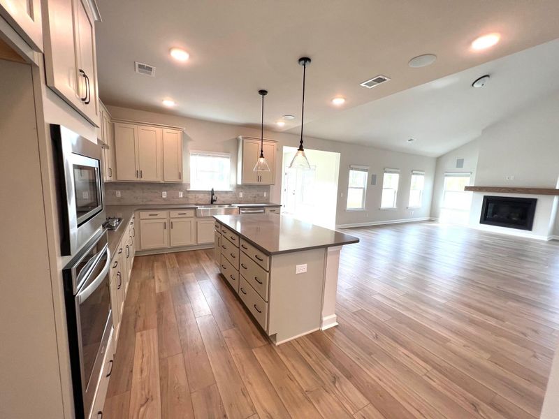 605 Cavour Ct, Summerville, SC 29486