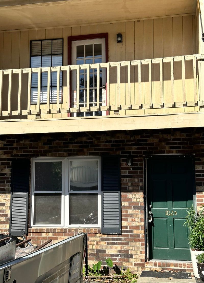 102 Muir Ct #B, Summerville, SC 29485