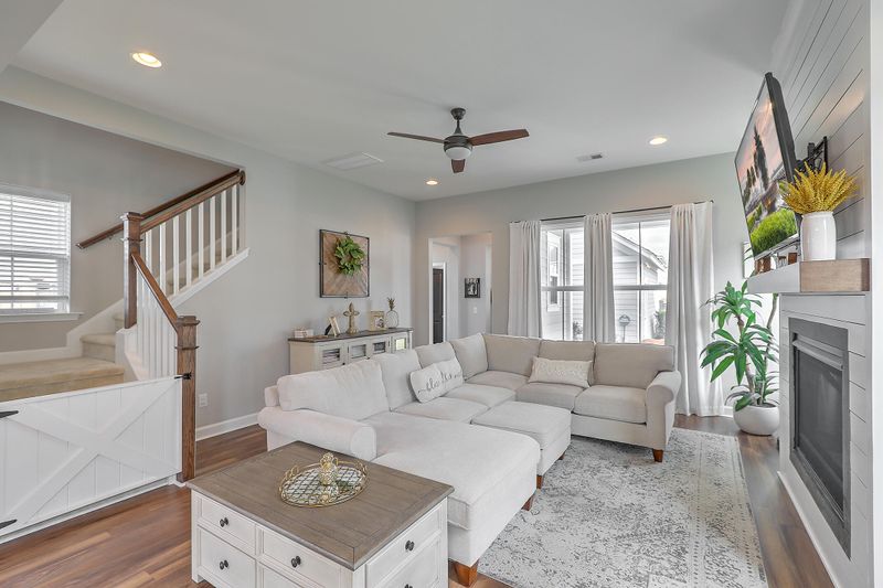 410 Gray Bark Rd, Summerville, SC 29486