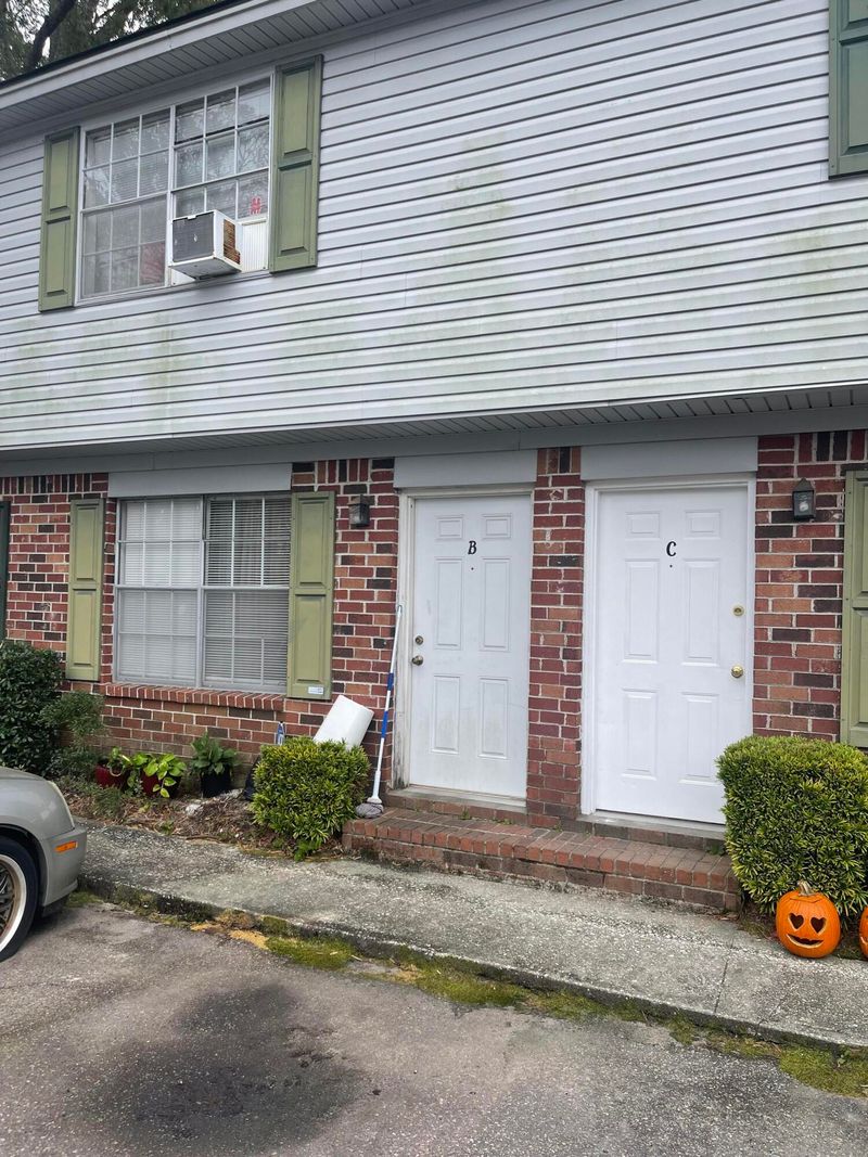 519 Parkdale Dr #B, Charleston, SC 29414