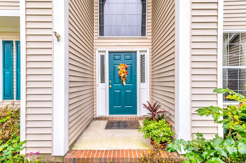 5410 Barnsley Dr, North Charleston, SC 29420