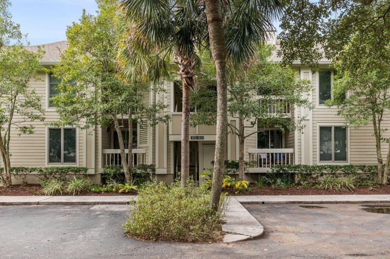 1812 Long Bend Dr, Seabrook Island, SC 29455