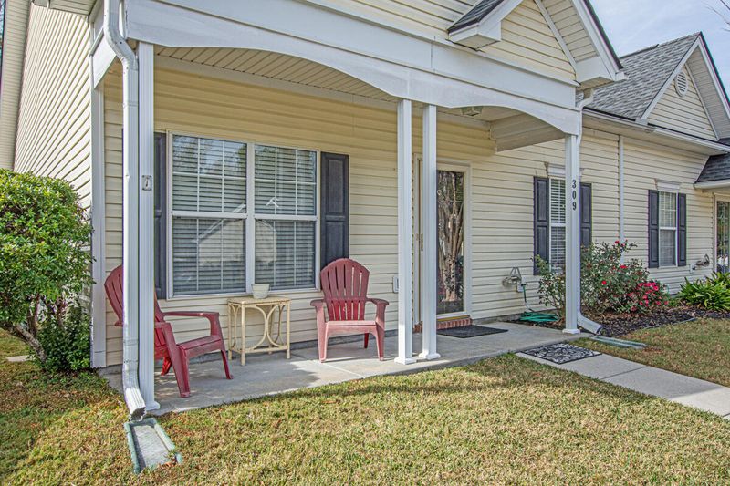309 Dupont Way, Summerville, SC 29485