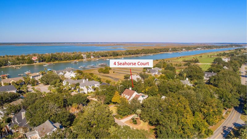 4 Seahorse Ct, Isle Of Palms, SC 29451