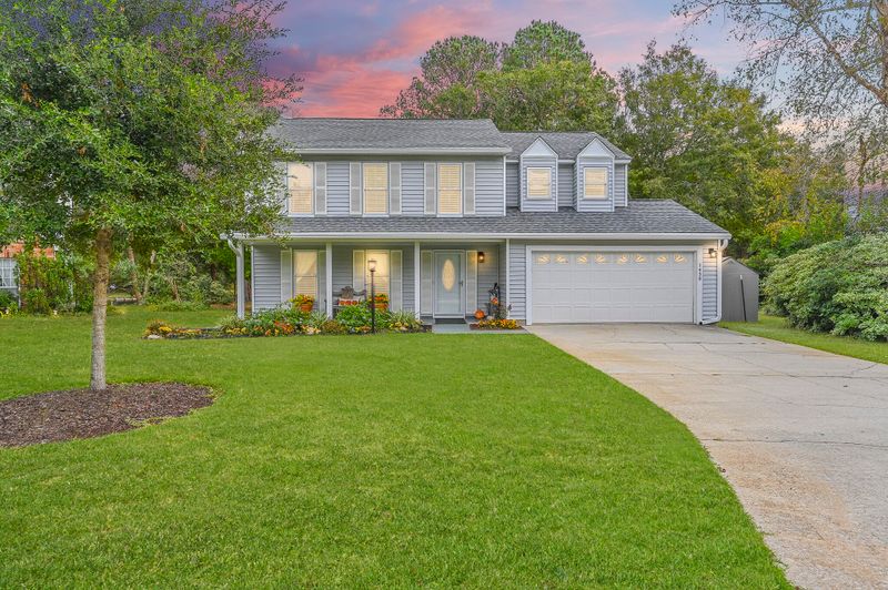 1438 Diamond Blvd, Mount Pleasant, SC 29466