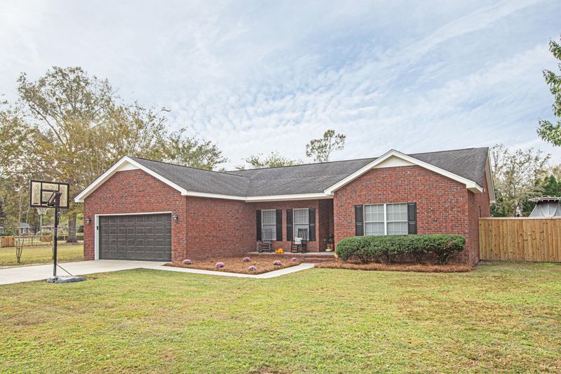 1005 Cass Dr, Moncks Corner, SC 29461