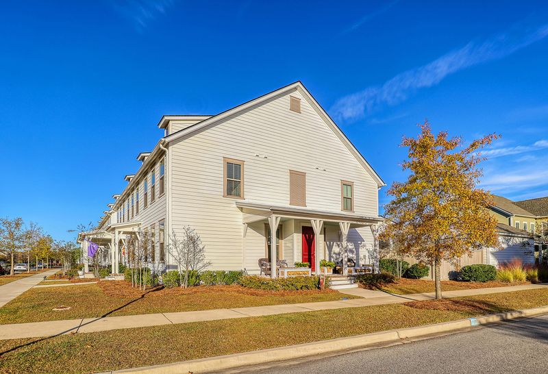 151 Great Lawn Dr, Summerville, SC 29486
