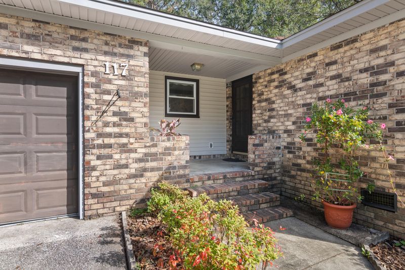 117 Terry Ave, Summerville, SC 29485