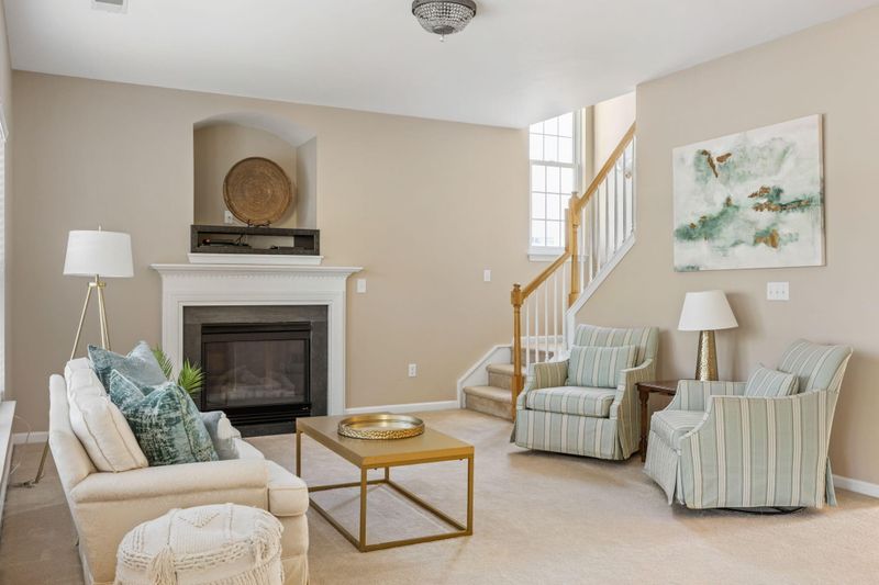 1503 Solstice Ct, Hanahan, SC 29410