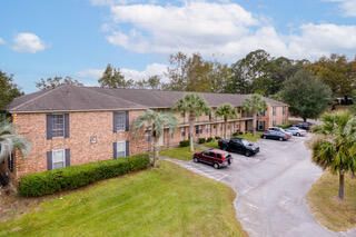 6240 Old Point Rd #C-7, Hanahan, SC 29410