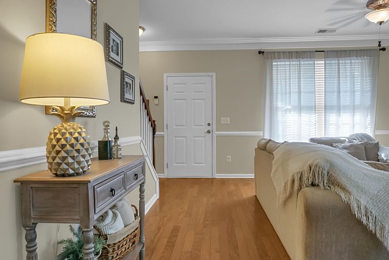 217 Hemingway Cir, Summerville, SC 29483