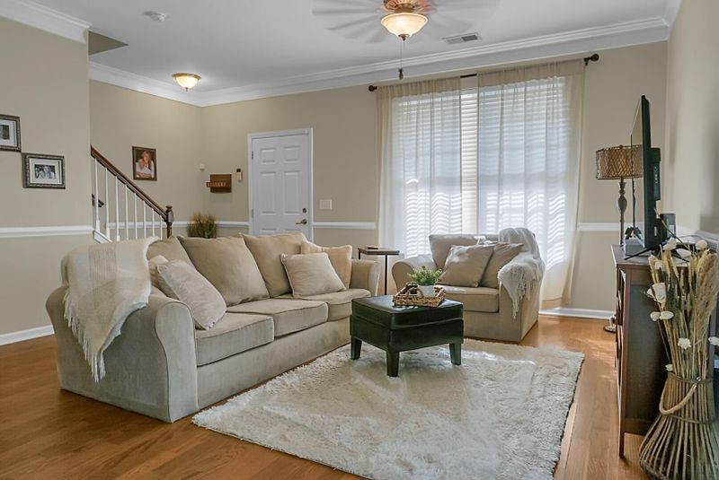 217 Hemingway Cir, Summerville, SC 29483
