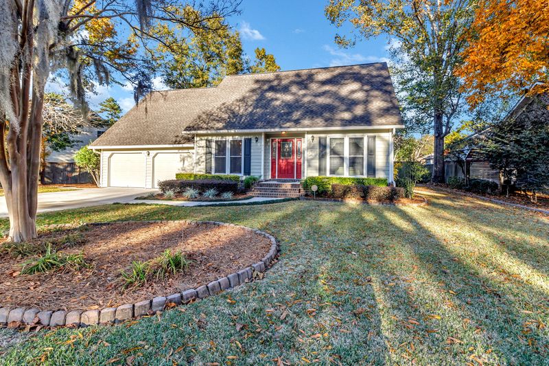 938 Trent St, Charleston, SC 29414