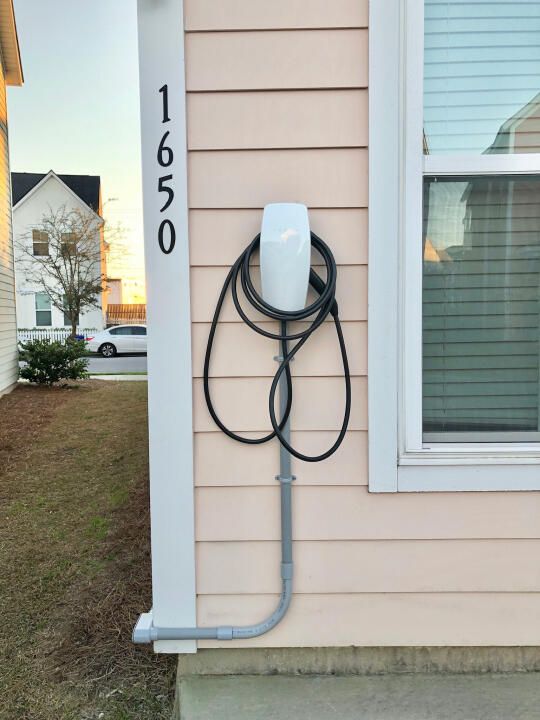 1650 Indy Dr, North Charleston, SC 29405