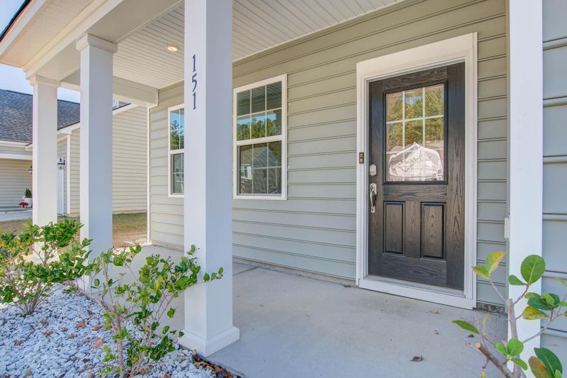 151 Daniels Creek Cir, Goose Creek, SC 29445