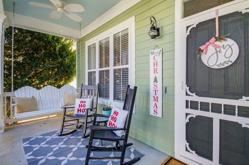 335 Foxglove Ave, Summerville, SC 29483