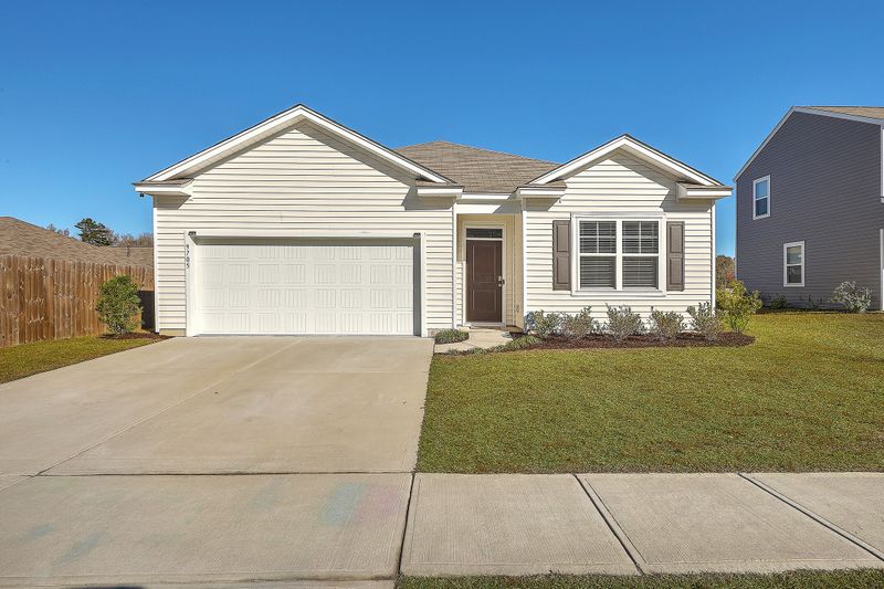 9705 Roseberry St, Ladson, SC 29456