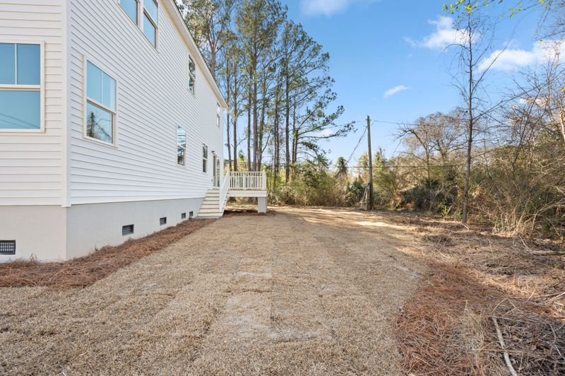1164 Williams Rd, Charleston, SC 29412