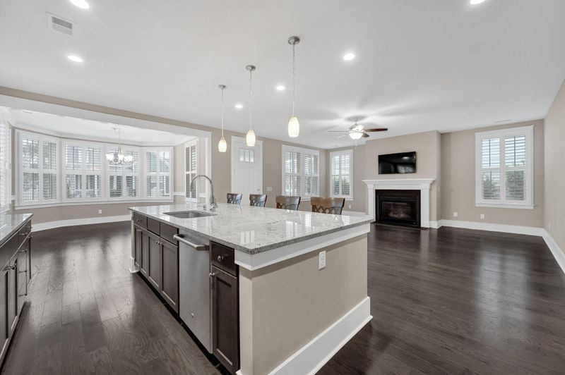 235 Ribbon Rd, Summerville, SC 29483