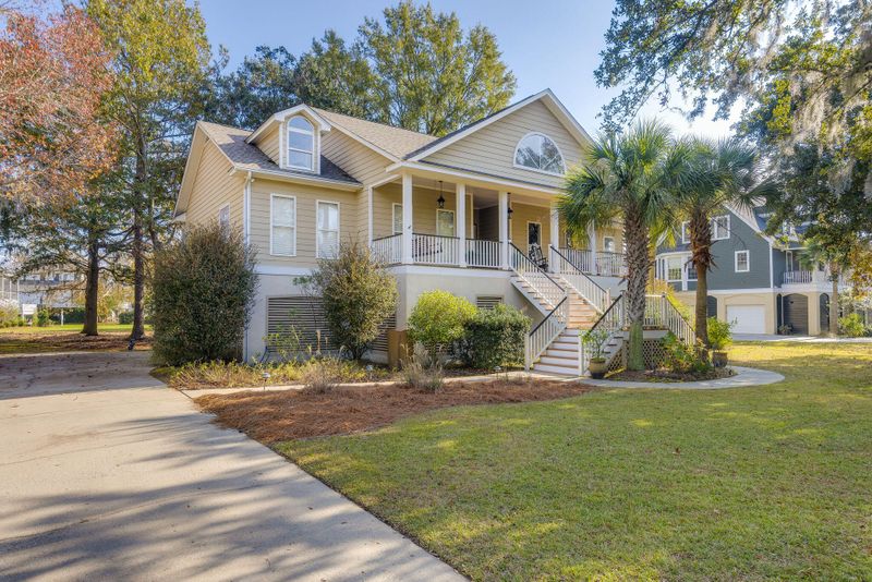 2513 Fenwick Ferry Dr, Johns Island, SC 29455