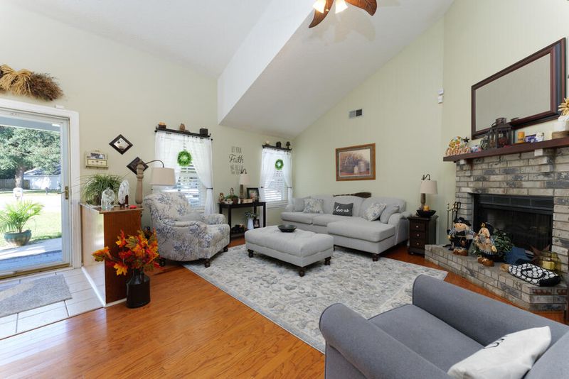 3290 Rachael Cir, Ladson, SC 29456