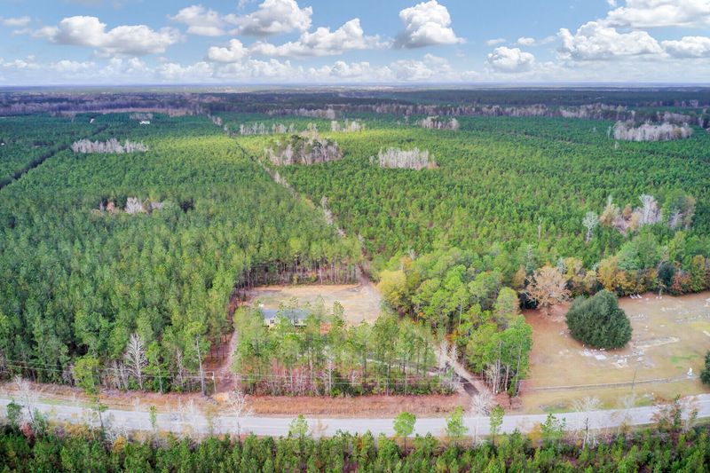 2600 County Line Rd, Cross, SC 29436