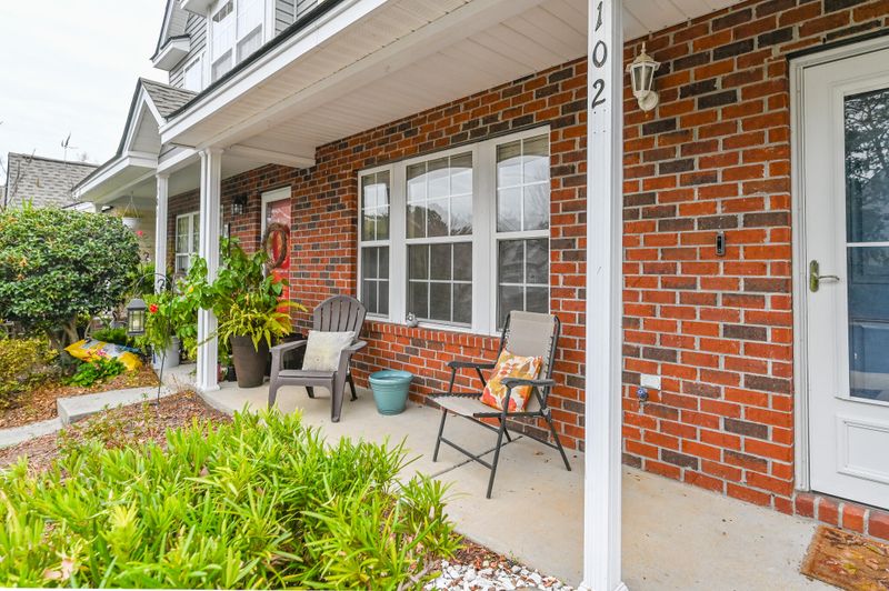 102 Greyson Cir, Goose Creek, SC 29445