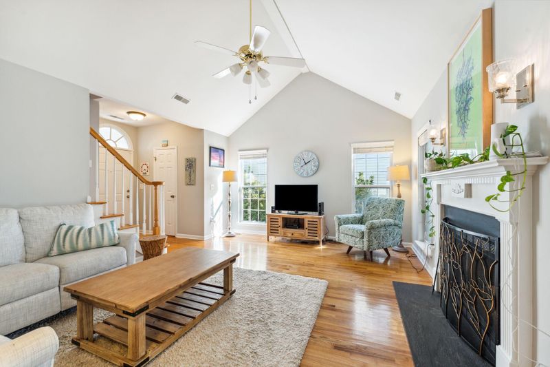 765 Shell Sand Rd, Charleston, SC 29412
