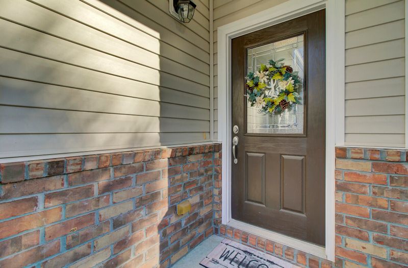 100 Salt Meadow Ln, Summerville, SC 29483