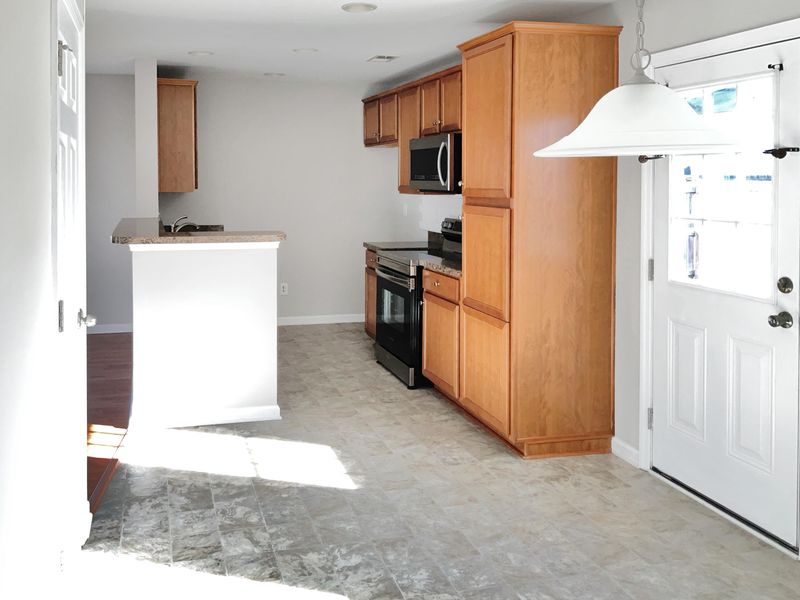 1123 Flyway Rd, Summerville, SC 29483