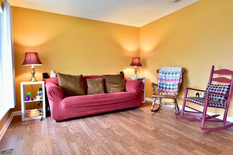 101 Davidson Dr, Ladson, SC 29456