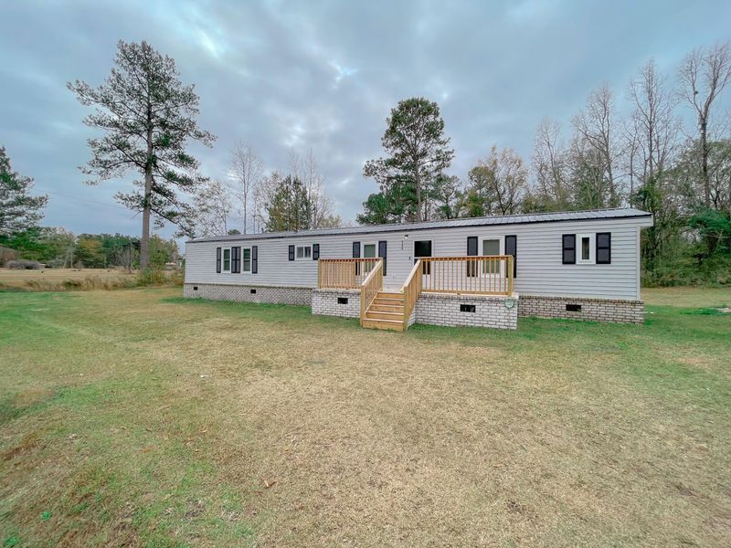 349 Beulah Tabernacle Dr, Saint Stephen, SC 29479