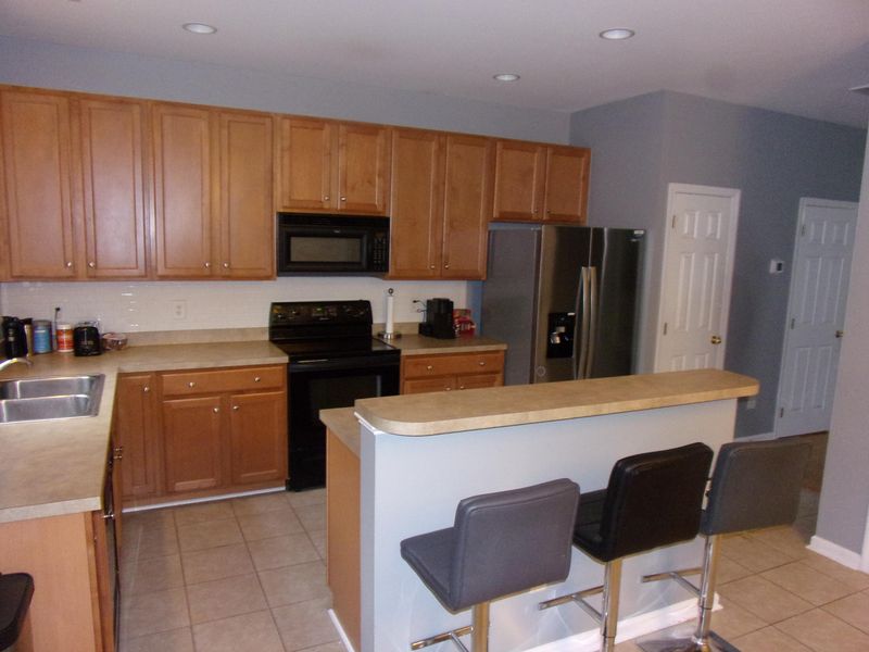 8950 N Red Maple Cir, Summerville, SC 29485
