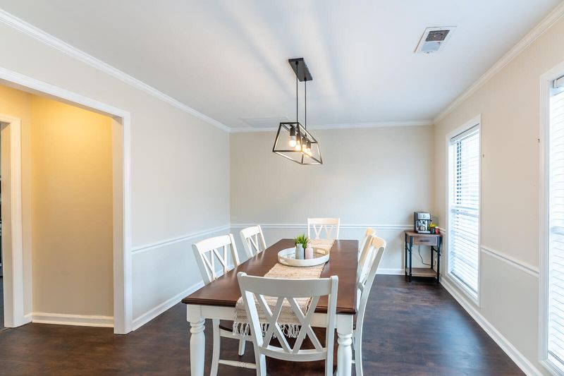 8318 Vestige Ct, North Charleston, SC 29418