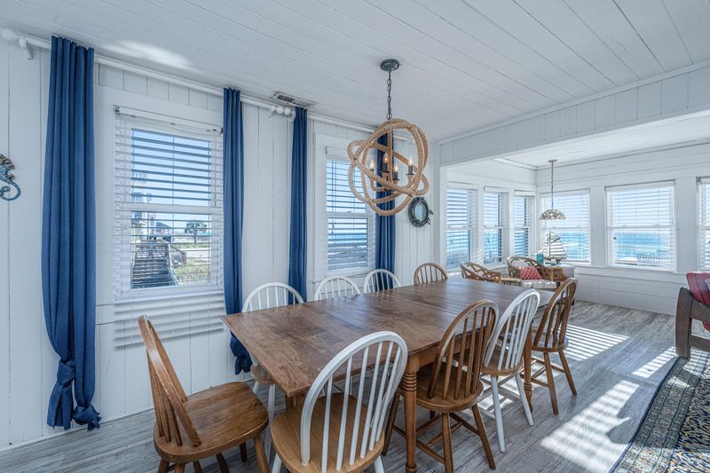 714 Palmetto Blvd, Edisto Beach, SC 29438