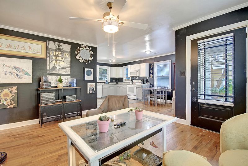 4510 Overbrook Ave, Charleston, SC 29405