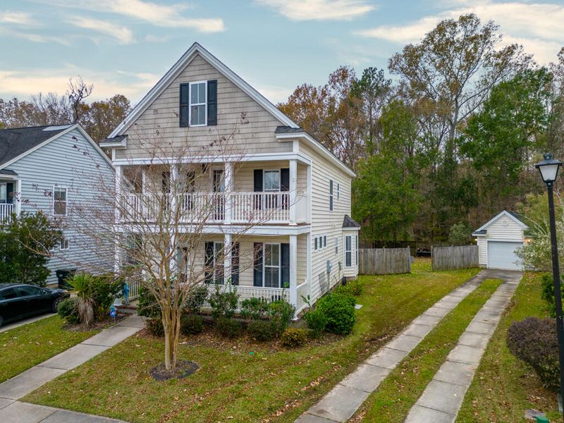 241 Old Savannah Dr, Goose Creek, SC 29445