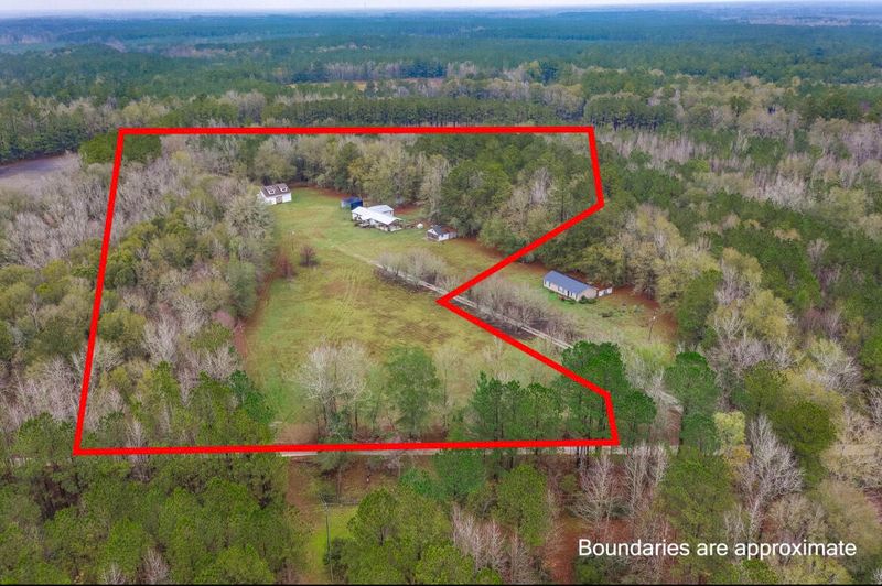 126 Kristen Dr, Reevesville, SC 29471