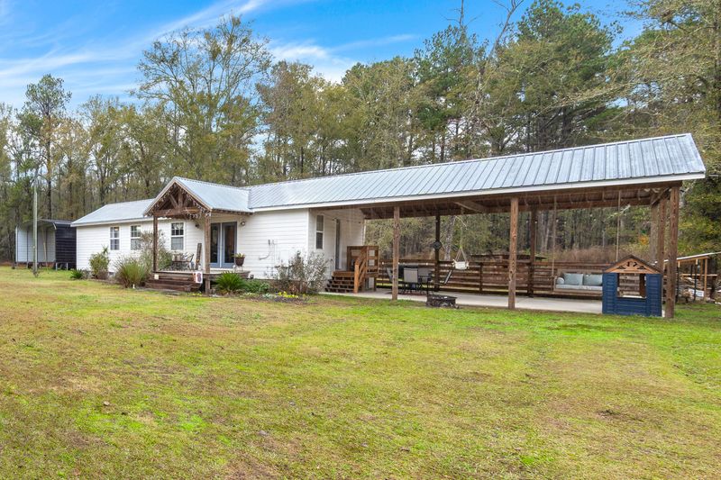 126 Kristen Dr, Reevesville, SC 29471