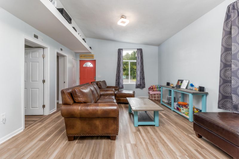 2588 Celestial Ct, North Charleston, SC 29406
