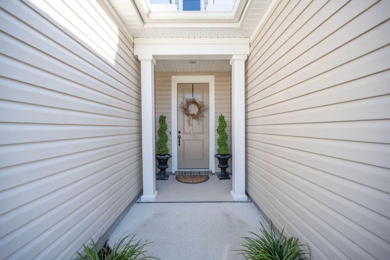 230 Bering Ln, Summerville, SC 29486