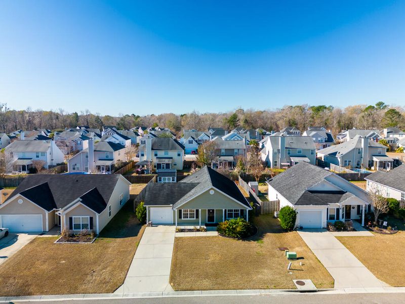 2012 Culloden Dr, Summerville, SC 29483
