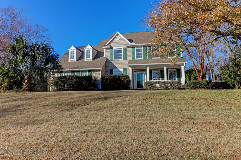 1004 Bakers Landing Dr, Charleston, SC 29418