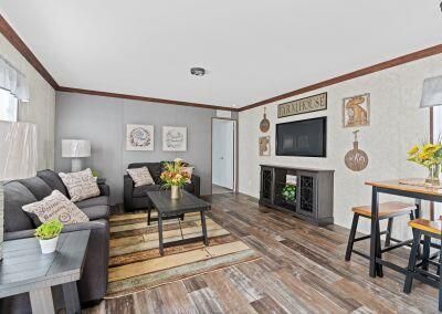 285 New Meadow Dr, Reevesville, SC 29471