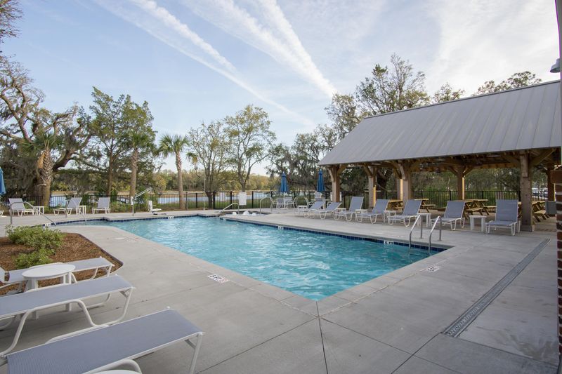 1466 Eutaw Battalion Dr, Charleston, SC 29412